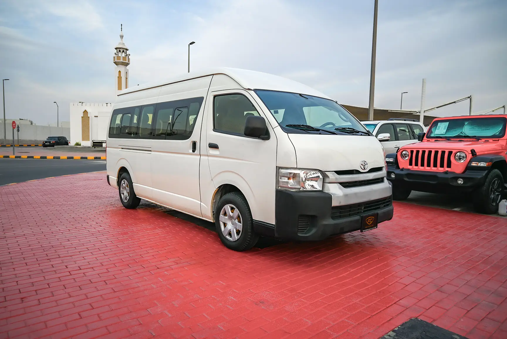 Toyota Hiace Hiace GLX - HIGH ROOF - 13 STR - COMMUTER 2017