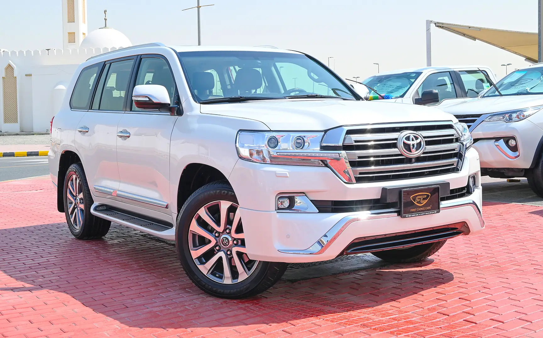 Toyota Land Cruiser Land Cruiser VXR 4.6L V8 2017