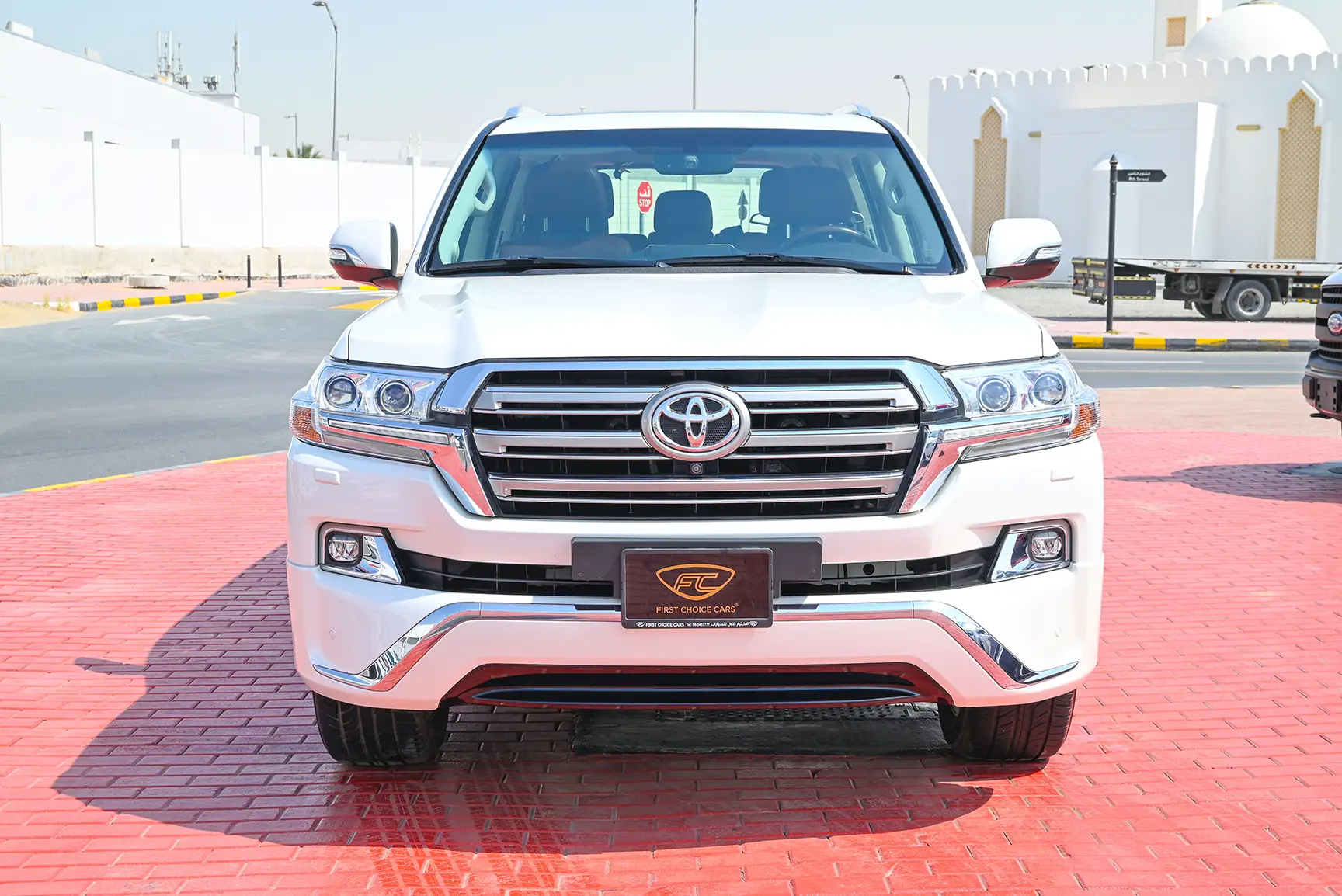 Toyota Land Cruiser Land Cruiser VXR 4.6L V8 2017