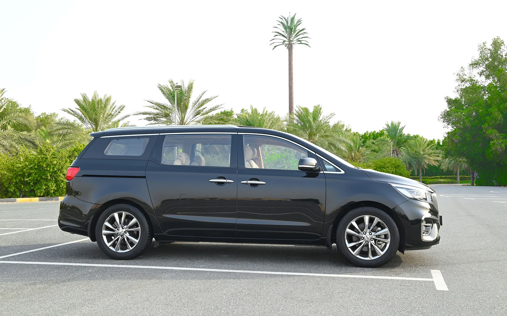 KIA Carnival Carnival Others 2020