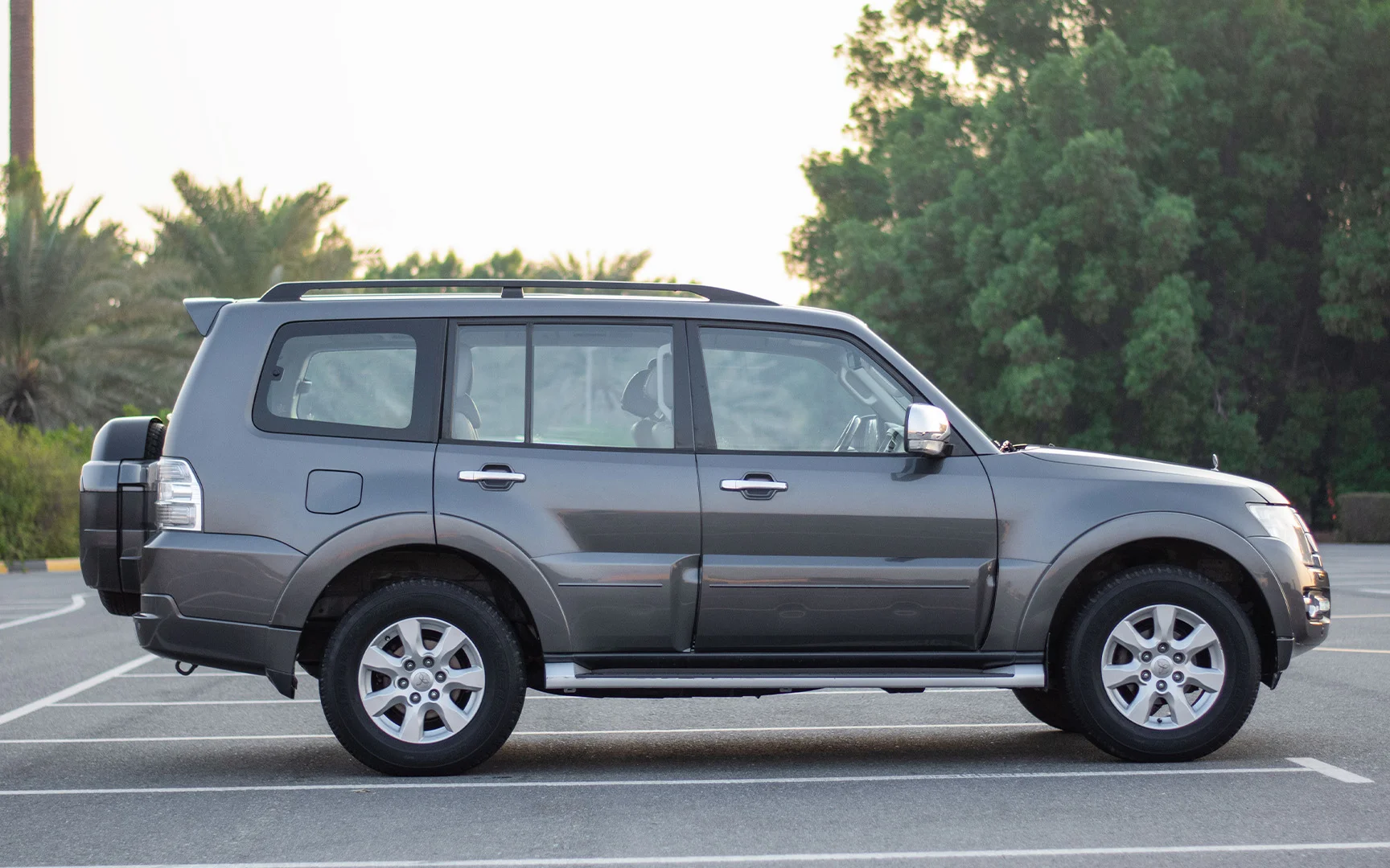 Mitsubishi PAJERO PAJERO GLS 2015