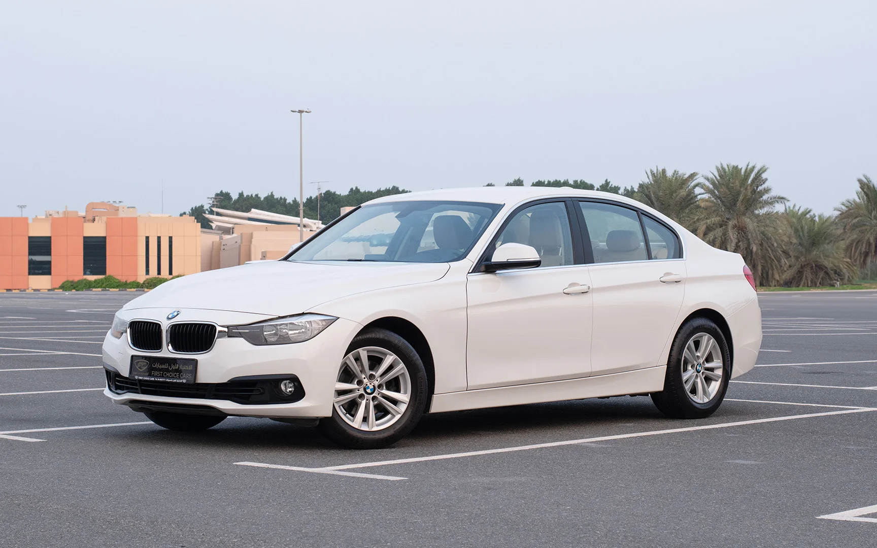 BMW 3-Series 318i