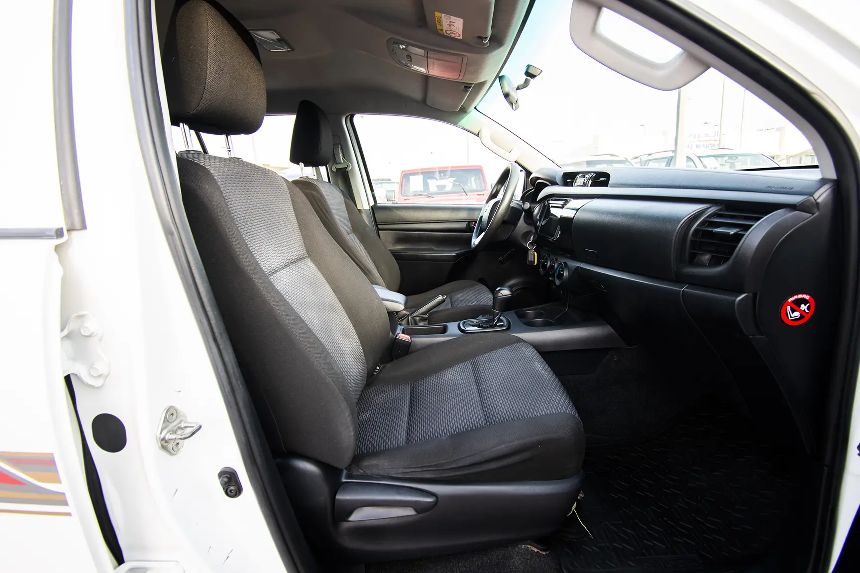 Toyota Hilux Hilux GL DOUBLE CABIN 2.7L 4X4 (PETROL) 2020